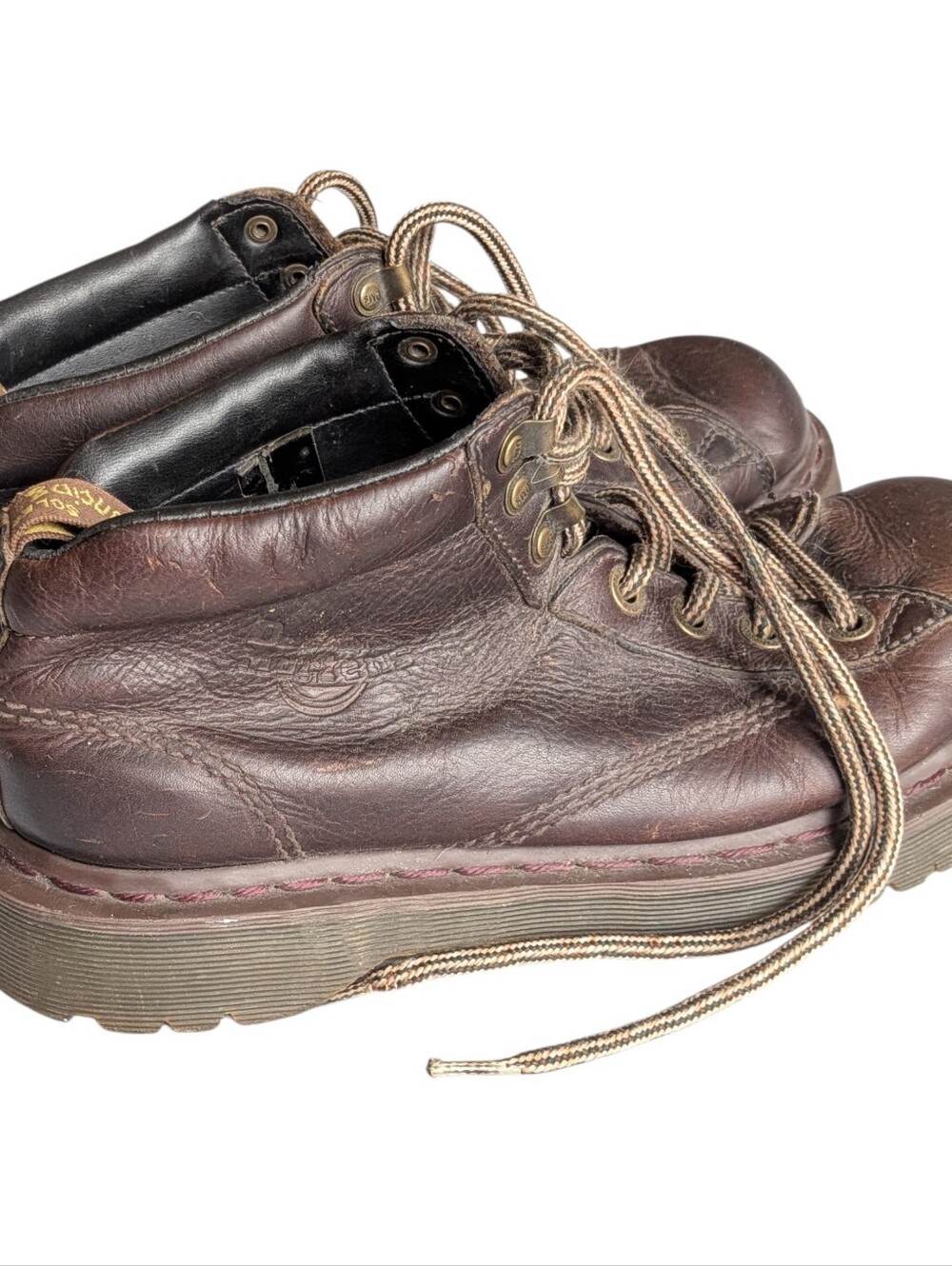 Dr. Martens Airware Lace Up Ankle Boots 10 Brown Vintage 90s Y2K Grunge Casual